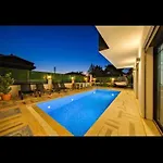 Melek Villa