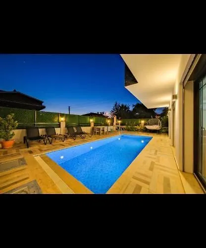 Melek Villa